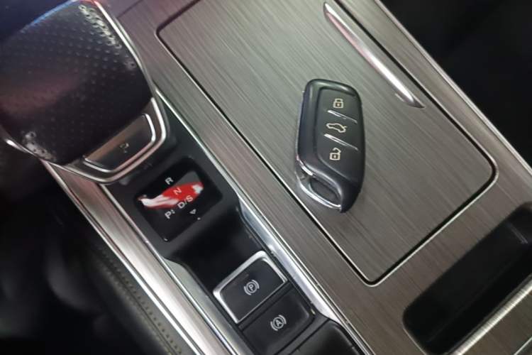 Used Roewe RX5 2021 PLUS 300TGI Automatic Ali National Trend Flagship Ronglin Edition Vehicle Key