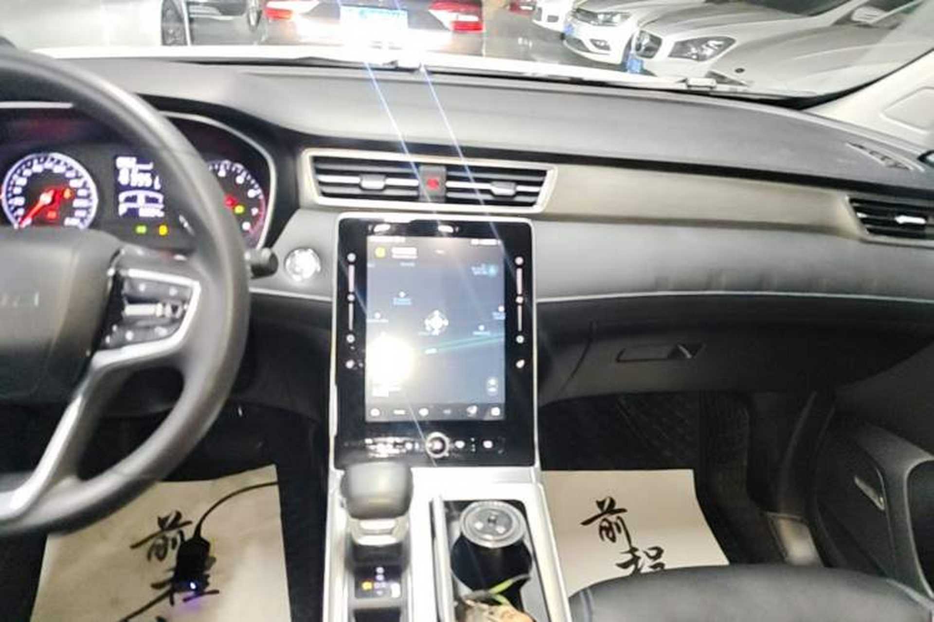 Used Roewe RX5 2022 330TGI Automatic National Style Edition Audio And AC Panel
