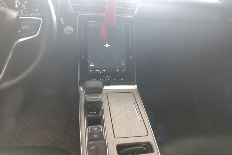 Used Roewe RX5 2022 330TGI Automatic National Style Edition Audio And AC Panel