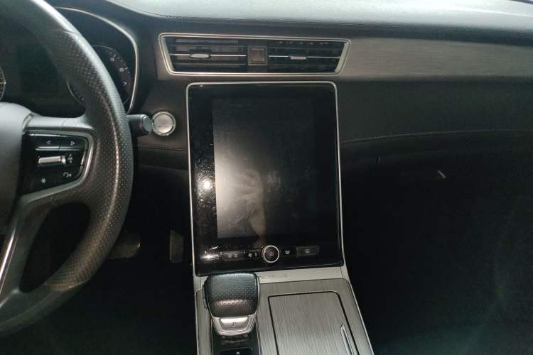 Used Roewe RX5 2022 330TGI Automatic National Style Edition Audio And AC Panel