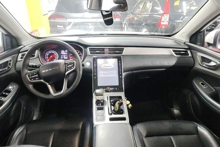 Used Roewe RX5 2022 330TGI Automatic National Style Edition Center Console