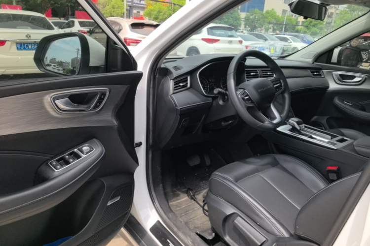 Used Roewe RX5 2022 330TGI Automatic National Style Edition Driver Seat