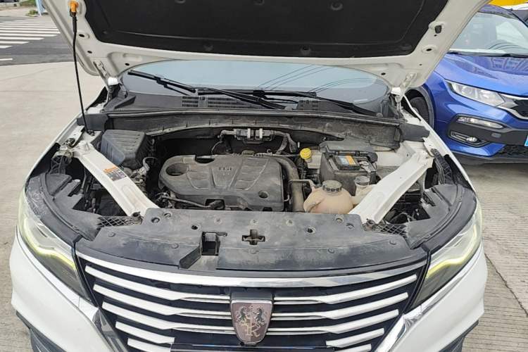 Used Roewe RX5 2022 330TGI Automatic National Style Edition Engine Bay