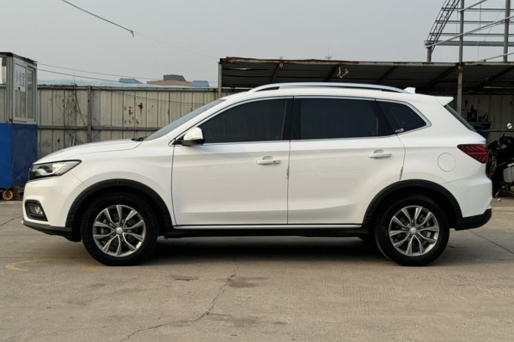 Used Roewe RX5 2022 330TGI Automatic National Style Edition Exterior 4