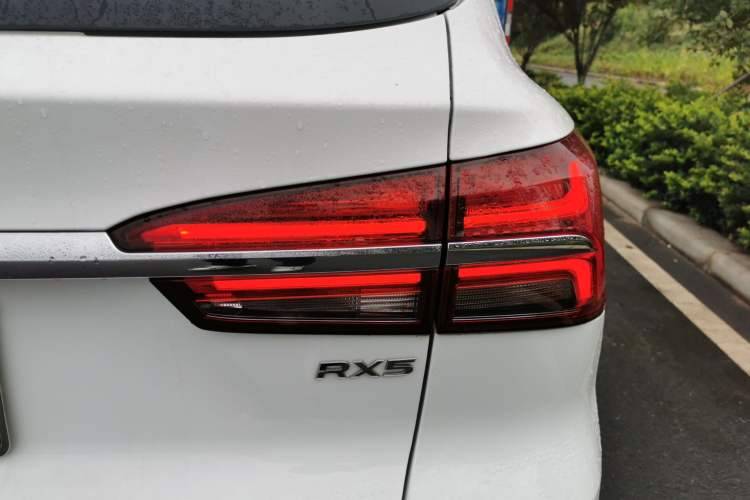 Used Roewe RX5 2022 330TGI Automatic National Style Edition Exterior 6