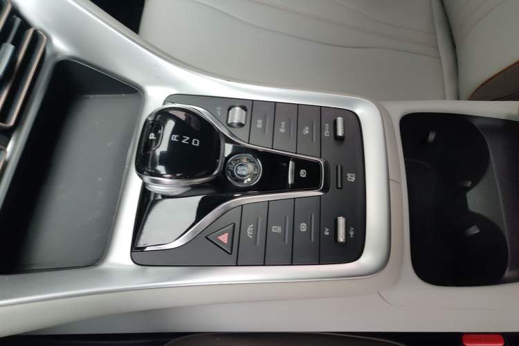 Used Roewe RX5 2022 330TGI Automatic National Style Edition Gear Lever
