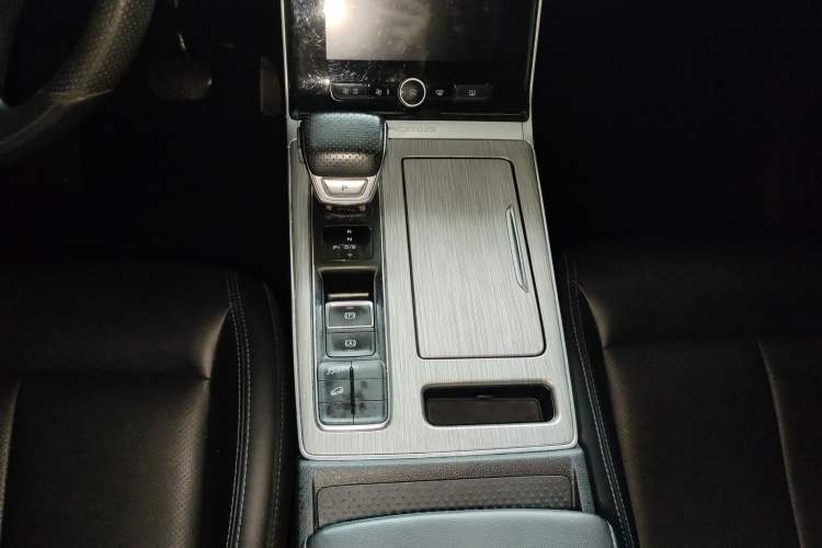 Used Roewe RX5 2022 330TGI Automatic National Style Edition Gear Lever