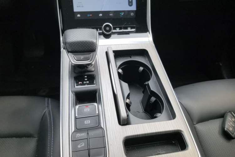 Used Roewe RX5 2022 330TGI Automatic National Style Edition Gear Lever