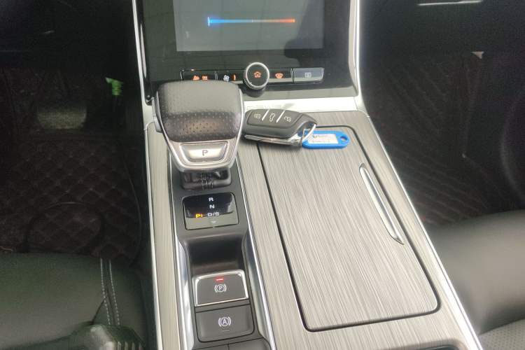 Used Roewe RX5 2022 330TGI Automatic National Style Edition Gear Lever