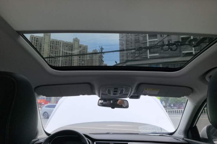 Used Roewe RX5 2022 330TGI Automatic National Style Edition Headliner