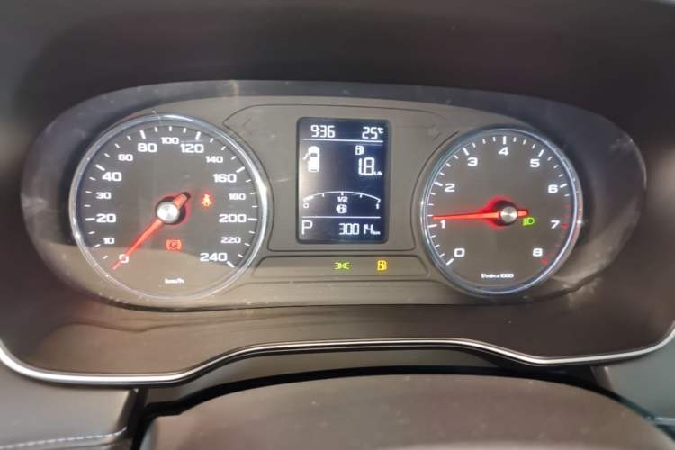 Used Roewe RX5 2022 330TGI Automatic National Style Edition Instrument Cluster