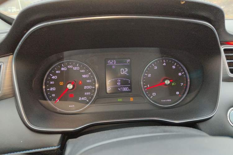 Used Roewe RX5 2022 330TGI Automatic National Style Edition Instrument Cluster