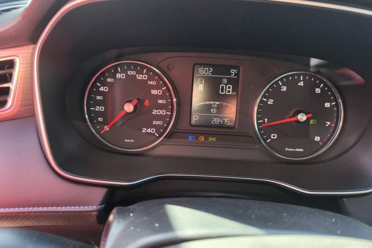 Used Roewe RX5 2022 330TGI Automatic National Style Edition Instrument Cluster