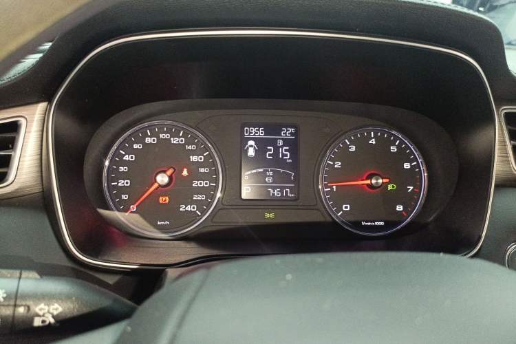 Used Roewe RX5 2022 330TGI Automatic National Style Edition Instrument Cluster