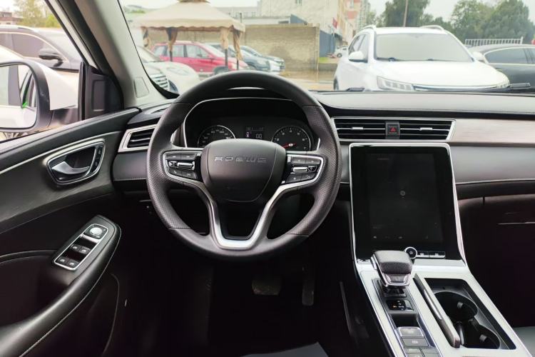 Used Roewe RX5 2022 330TGI Automatic National Style Edition Interior 1