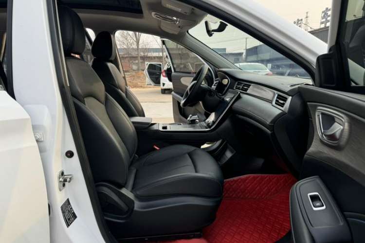 Used Roewe RX5 2022 330TGI Automatic National Style Edition Interior 10