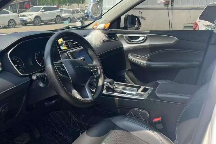 Used Roewe RX5 2022 330TGI Automatic National Style Edition Interior 2