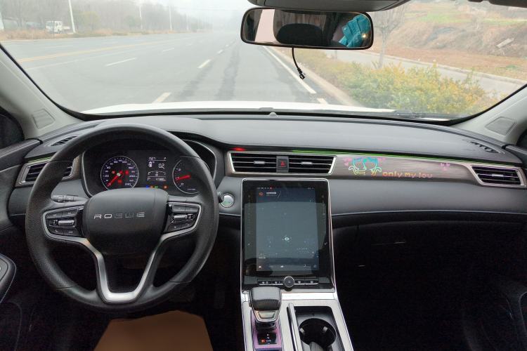 Used Roewe RX5 2022 330TGI Automatic National Style Edition Interior 2