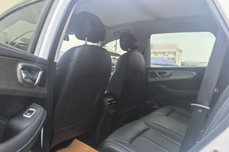 Used Roewe RX5 2022 330TGI Automatic National Style Edition Interior 2