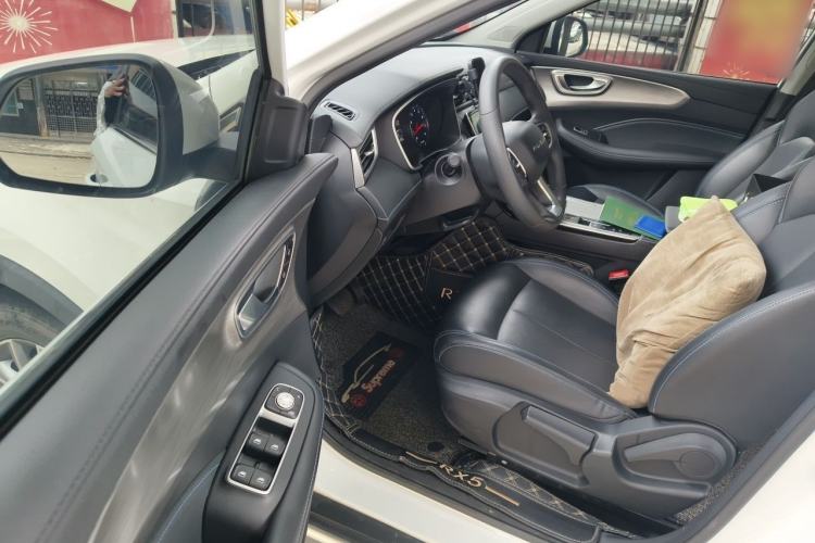 Used Roewe RX5 2022 330TGI Automatic National Style Edition Interior 3