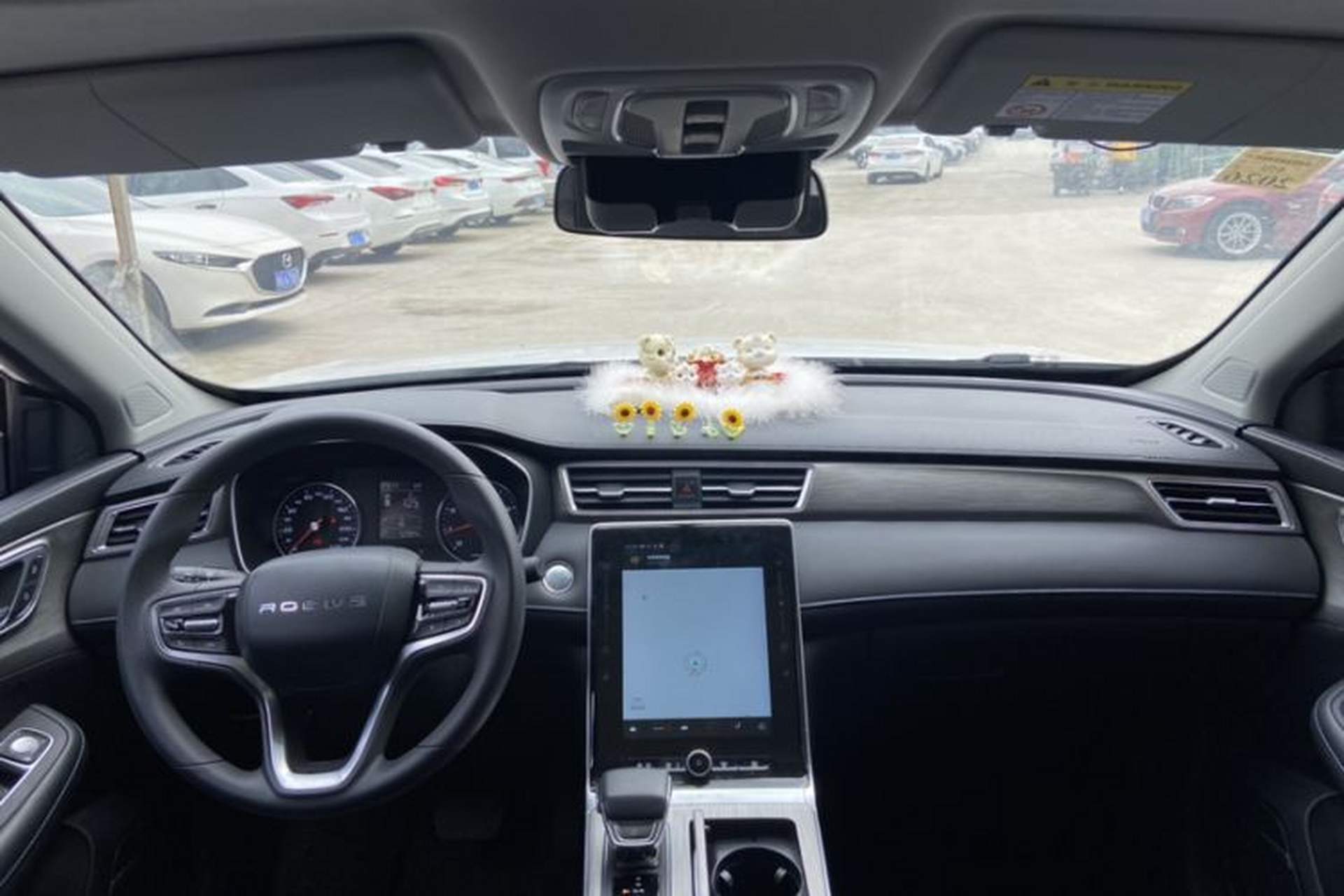 Used Roewe RX5 2022 330TGI Automatic National Style Edition Interior 3