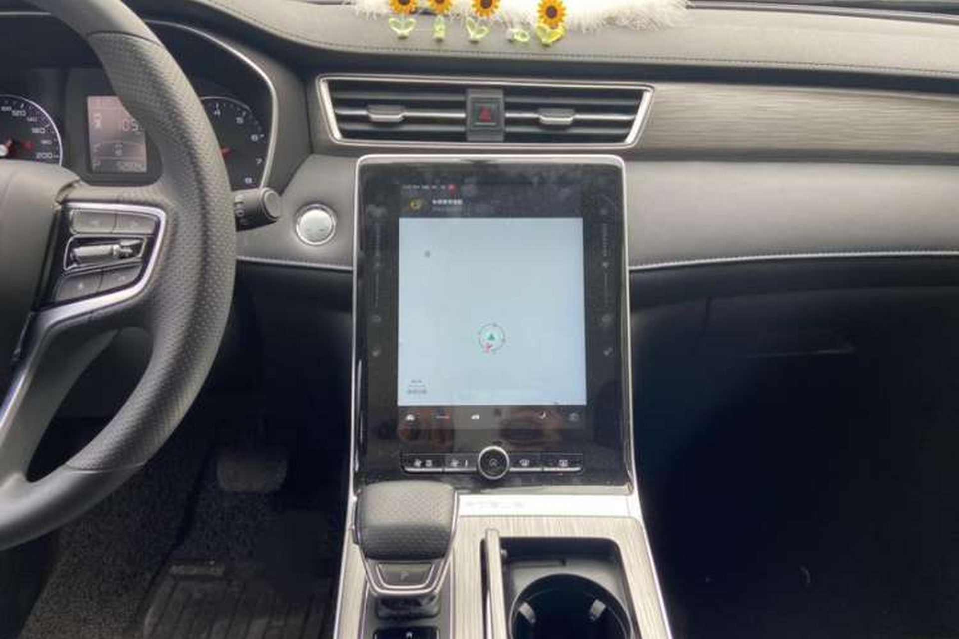 Used Roewe RX5 2022 330TGI Automatic National Style Edition Interior 4