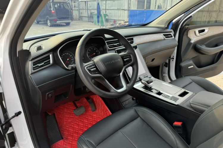 Used Roewe RX5 2022 330TGI Automatic National Style Edition Interior 6
