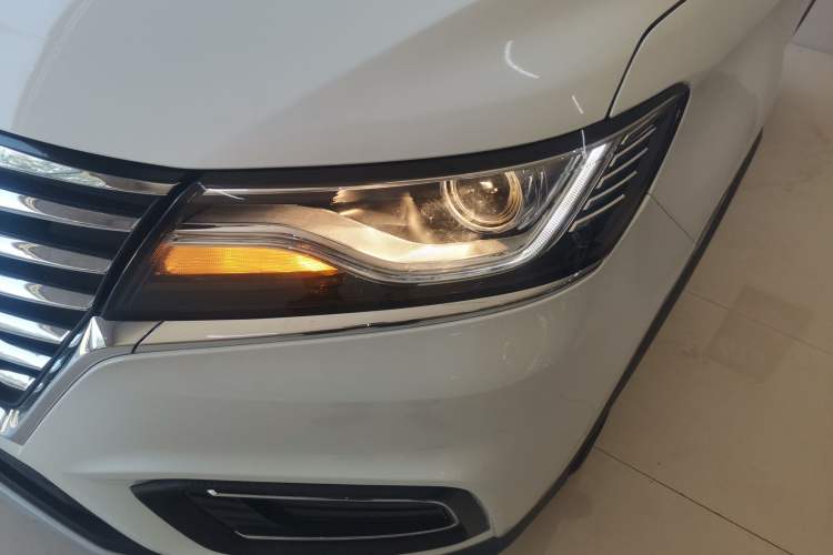 Used Roewe RX5 2022 330TGI Automatic National Style Edition Left Front Headlight