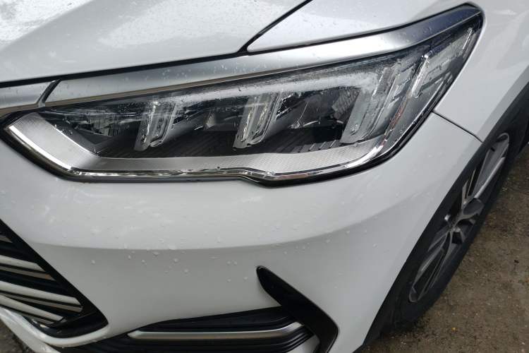 Used Roewe RX5 2022 330TGI Automatic National Style Edition Left Front Headlight