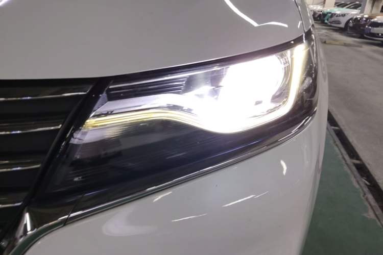Used Roewe RX5 2022 330TGI Automatic National Style Edition Left Front Headlight