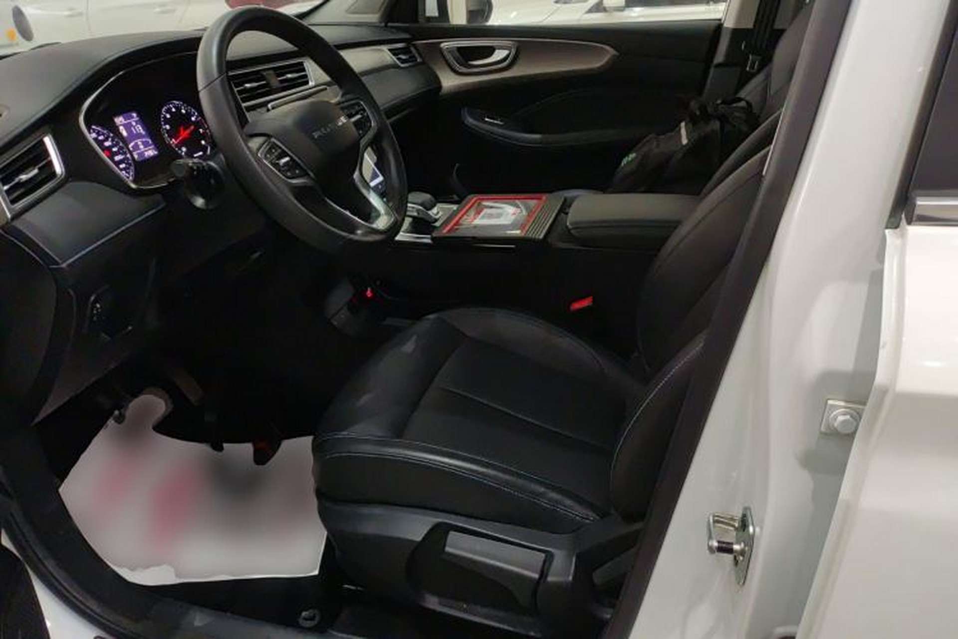 Used Roewe RX5 2022 330TGI Automatic National Style Edition Left Front Seat