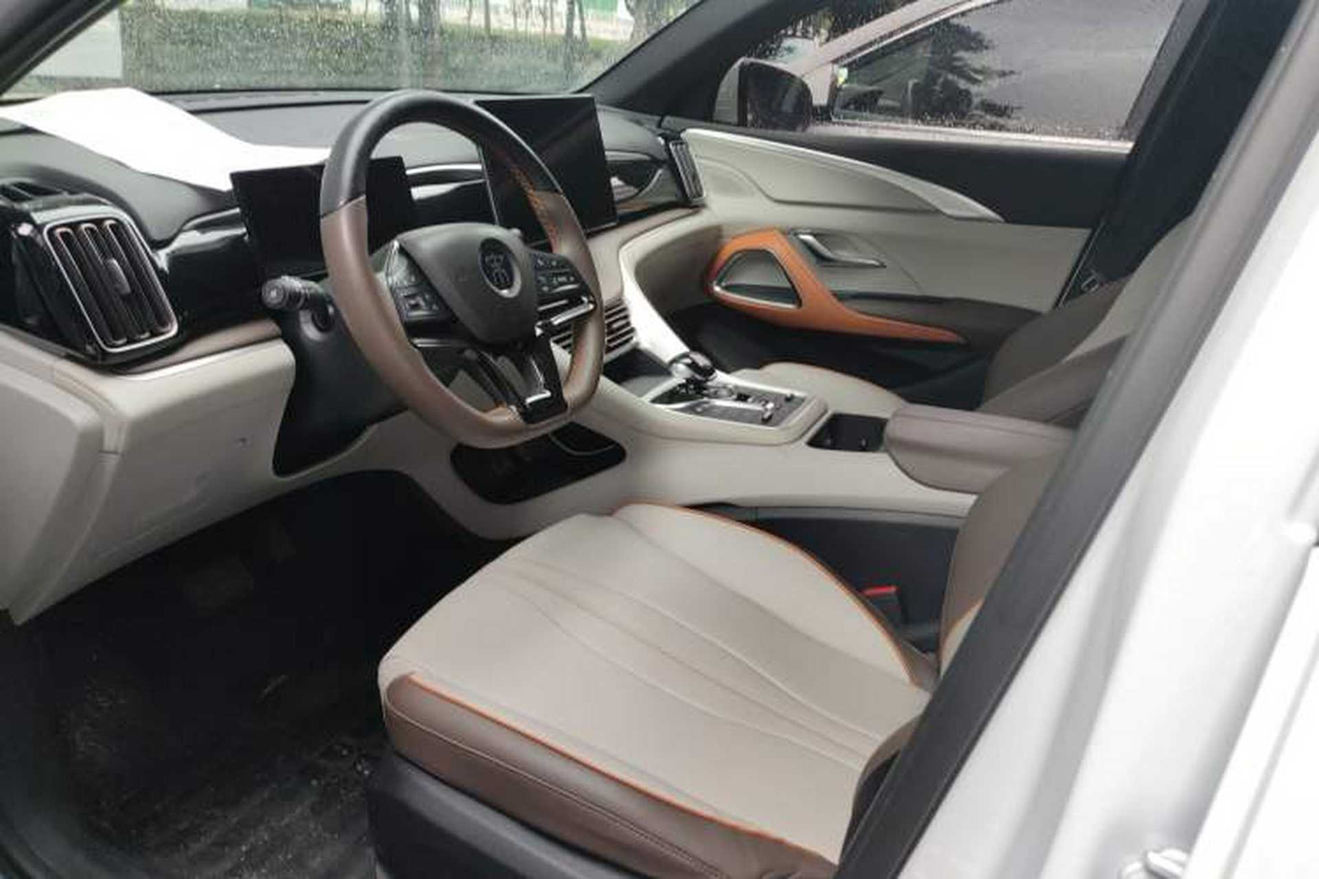 Used Roewe RX5 2022 330TGI Automatic National Style Edition Left Front Seat