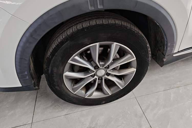 Used Roewe RX5 2022 330TGI Automatic National Style Edition Left Front Wheel Hub