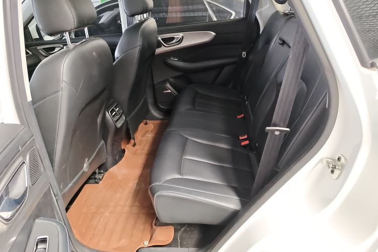 Used Roewe RX5 2022 330TGI Automatic National Style Edition Left Rear Seat