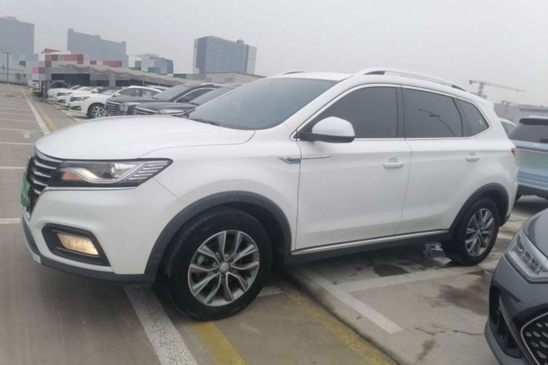 Used Roewe RX5 2022 330TGI Automatic National Style Edition Left Side