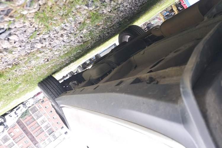Used Roewe RX5 2022 330TGI Automatic National Style Edition Left Side Sill