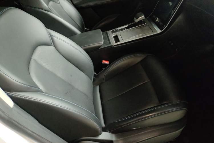 Used Roewe RX5 2022 330TGI Automatic National Style Edition Right Front Seat