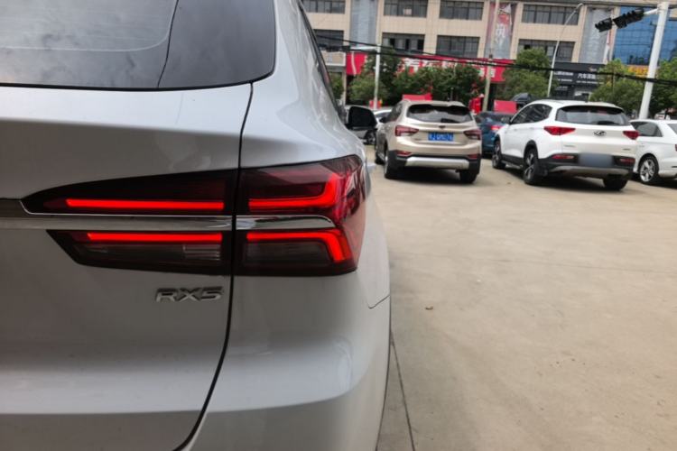 Used Roewe RX5 2022 330TGI Automatic National Style Edition Right Rear Taillight