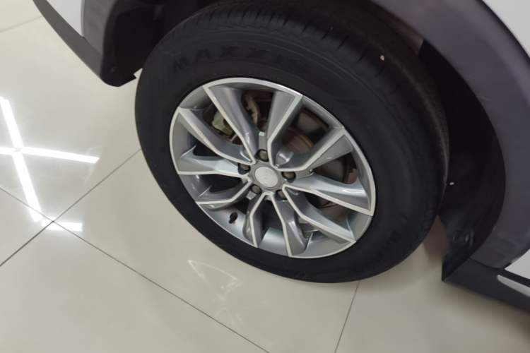 Used Roewe RX5 2022 330TGI Automatic National Style Edition Right Rear Wheel Hub