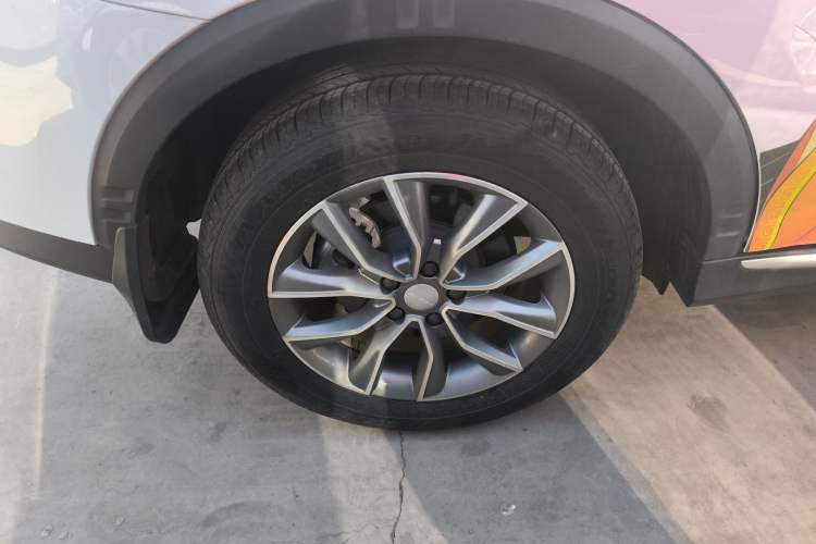 Used Roewe RX5 2022 330TGI Automatic National Style Edition Right Rear Wheel Hub