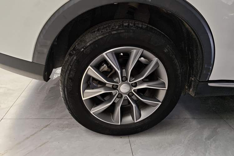 Used Roewe RX5 2022 330TGI Automatic National Style Edition Right Rear Wheel Hub