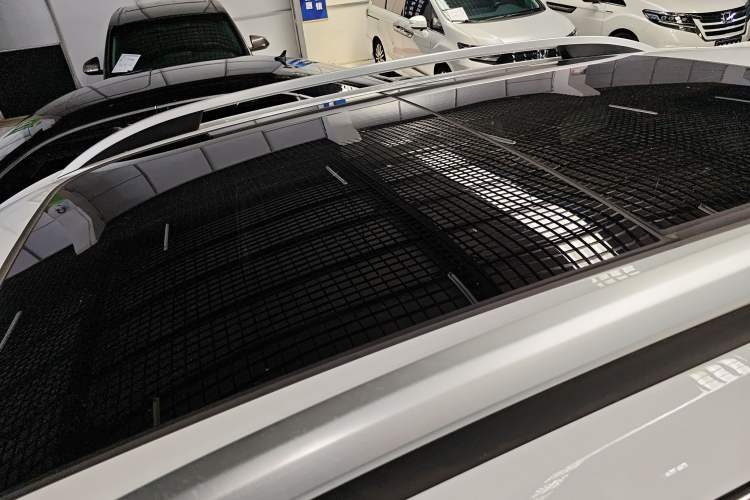 Used Roewe RX5 2022 330TGI Automatic National Style Edition Roof