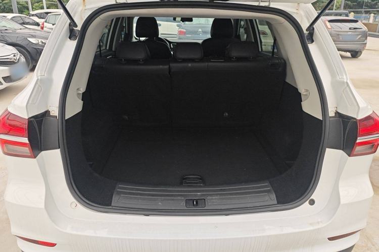 Used Roewe RX5 2022 330TGI Automatic National Style Edition Trunk