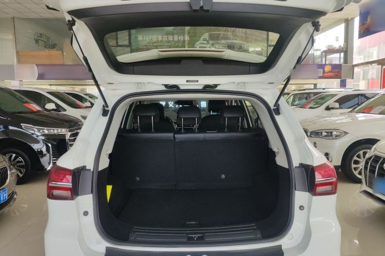 Used Roewe RX5 2022 330TGI Automatic National Style Edition Trunk
