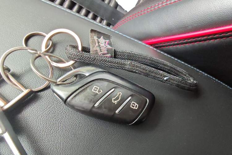 Used Roewe RX5 2022 330TGI Automatic National Style Edition Vehicle Key
