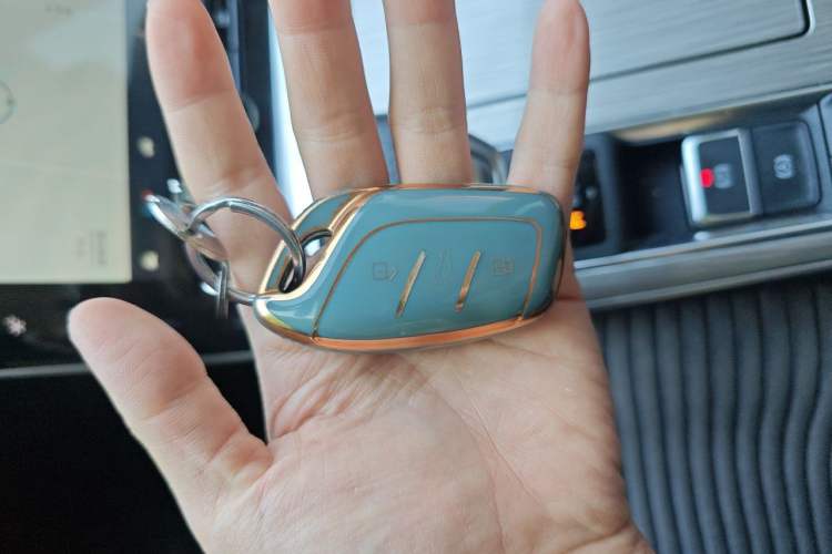 Used Roewe RX5 2022 330TGI Automatic National Style Edition Vehicle Key