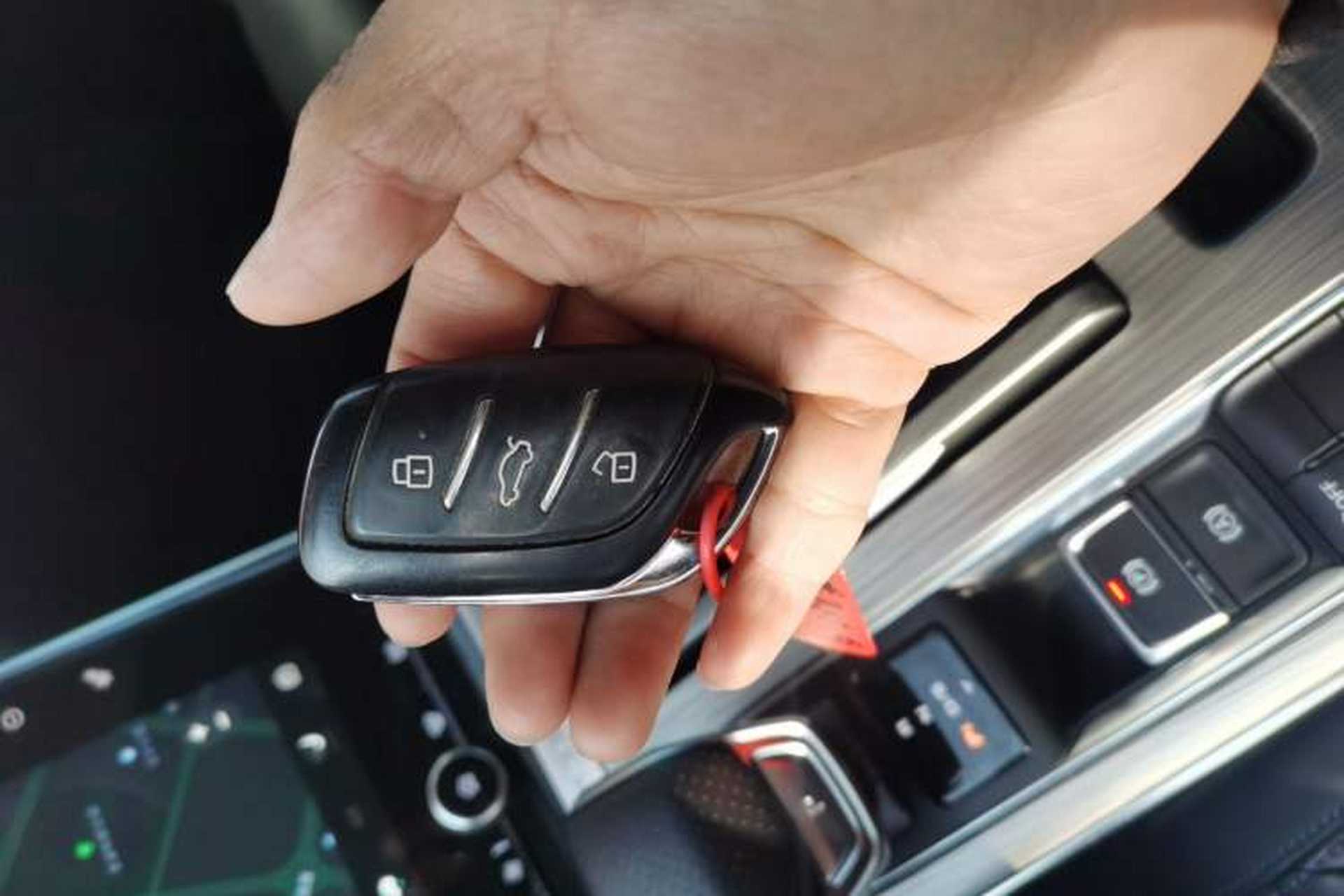 Used Roewe RX5 2022 330TGI Automatic National Style Edition Vehicle Key