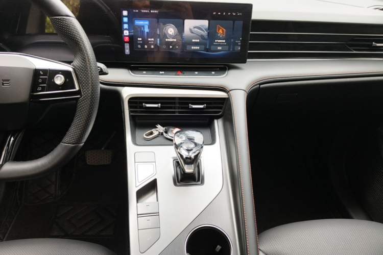 Used Roewe RX5 2023 1.5T Elite Edition Audio And AC Panel