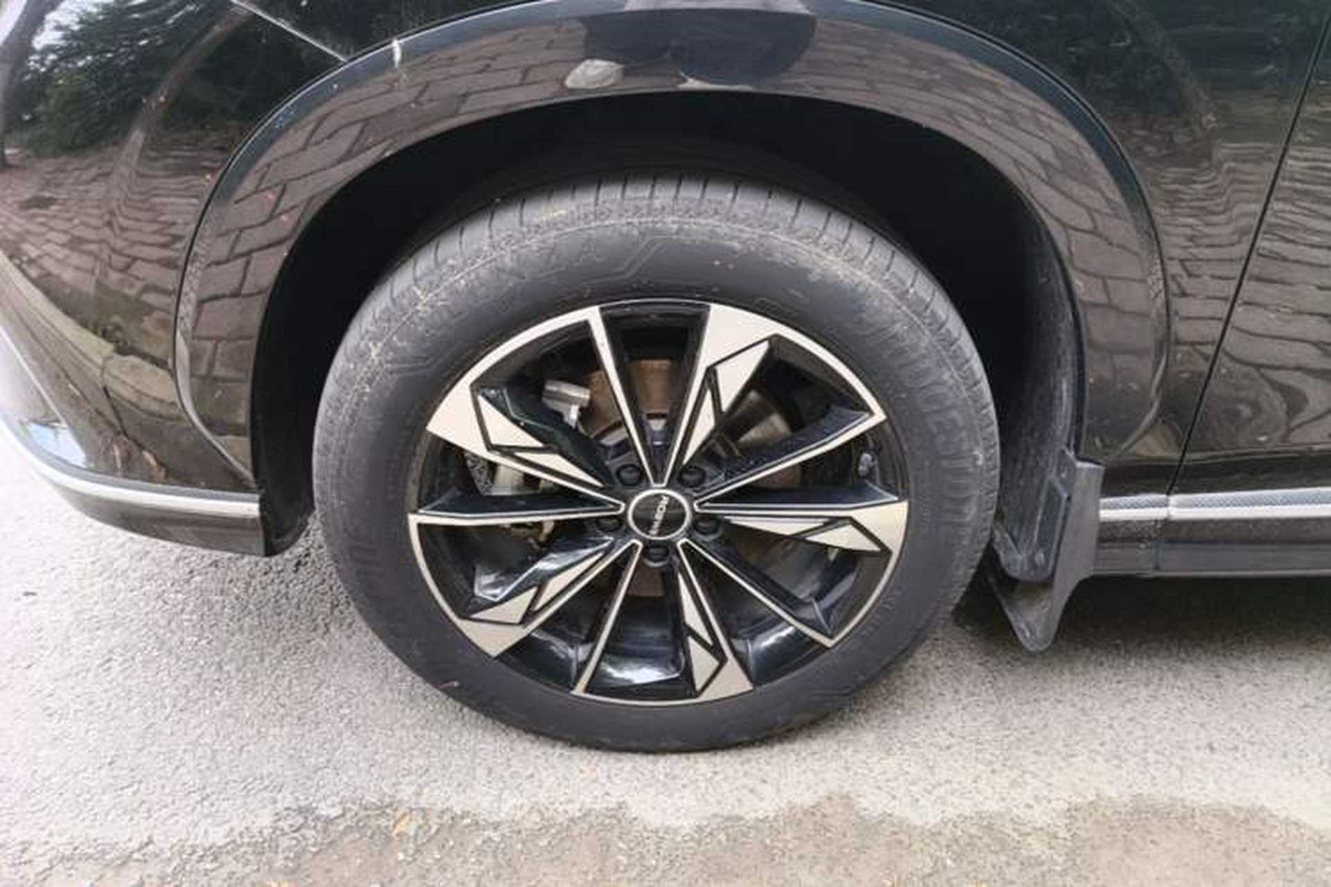 Used Roewe RX5 2023 1.5T Elite Edition Left Front Wheel Hub