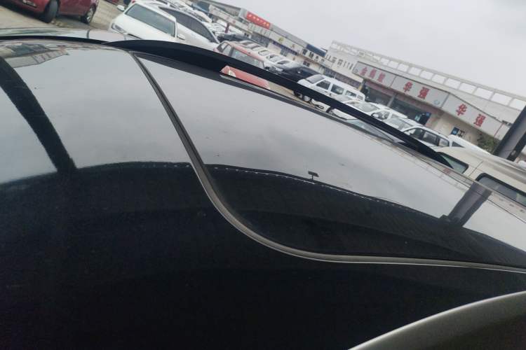 Used Roewe RX5 2023 PLUS 330TGI Automatic Trendsetting Smart Edition Roof